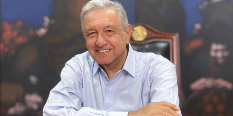 AMLO  destaca tendencia a la baja de epidemia de la COVID-19
