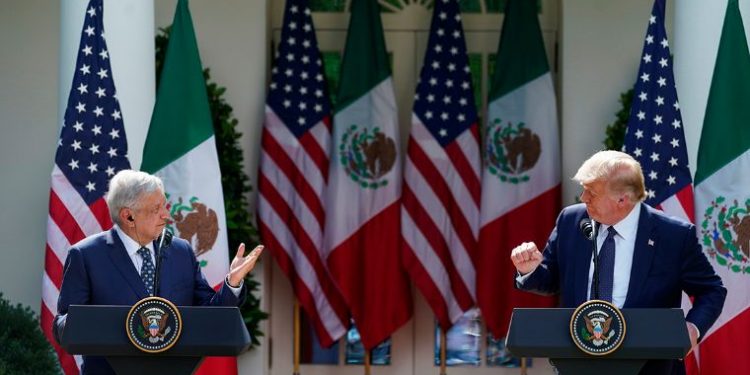 AMLO agradece con algarabía el apoyo de empresarios