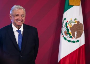 AMLO  destaca descenso de la epidemia de COVID19