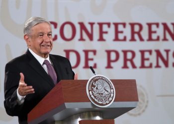 AMLO  recomienda a organismos autónomos y partidos políticos actuar con austeridad