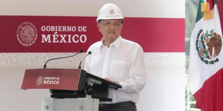 Avanza rescate del Sistema Nacional de Refinación