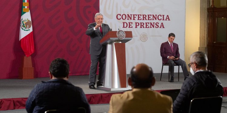 «Funciona la estrategia de fortalecimiento de la economía popular para lograr la recuperación»: AMLO
