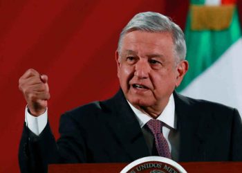 “Seguiremos cumpliendo con nuestro deber y nunca daremos la espalda a los que sufren y nos necesitan”: AMLO.