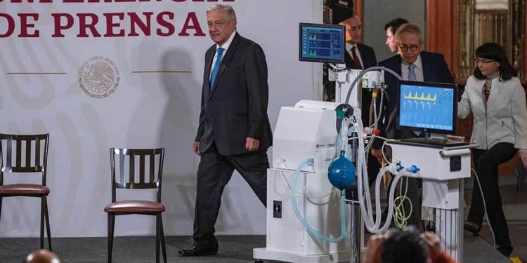 Presentan ventiladores mexicanos para pacientes COVID19