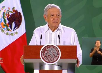 AMLO instruye homenajear a víctimas de COVID19 y al personal de salud