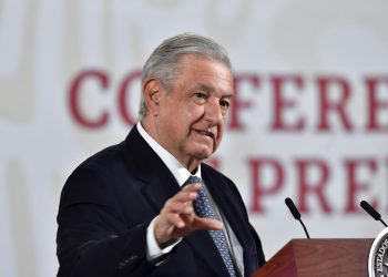 AMLO celebra la eliminación del fuero presidencial