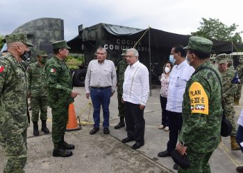 AMLO viaja a Tabasco para supervisar las acciones de atención a los damnificados ante las inundaciones