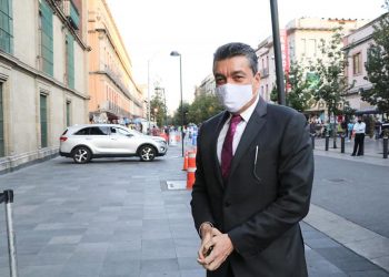 Gobernador de Chiapas reconoce el compromiso educativo de AMLO