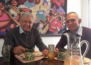 AMLO anuncia salida de Alfonso Romo de la Oficina Presidencial