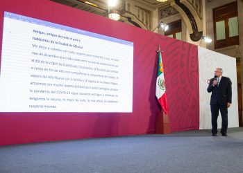 López Obrador presenta decálogo para  evitar contagios en la época decembrina