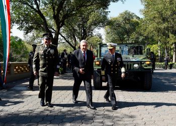 AMLO conmemora 108 años de la Marcha de la Lealtad