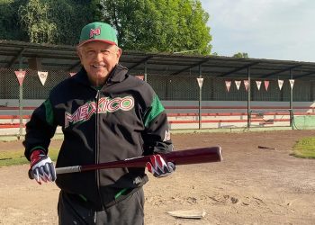 AMLO recomienda practicar deporte