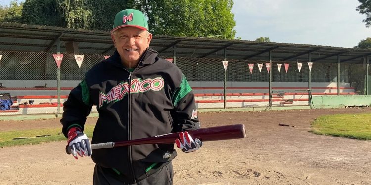 AMLO recomienda practicar deporte