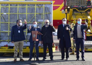 Llegan a México 439 mil dosis de vacunas contra la COVID19