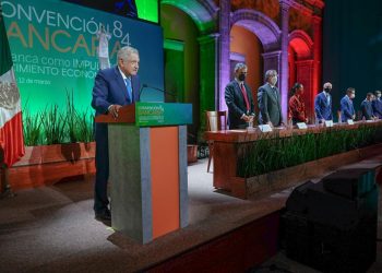 AMLO se reúne con  empresarios y banqueros para consolidar la estrategia de la recuperación económica