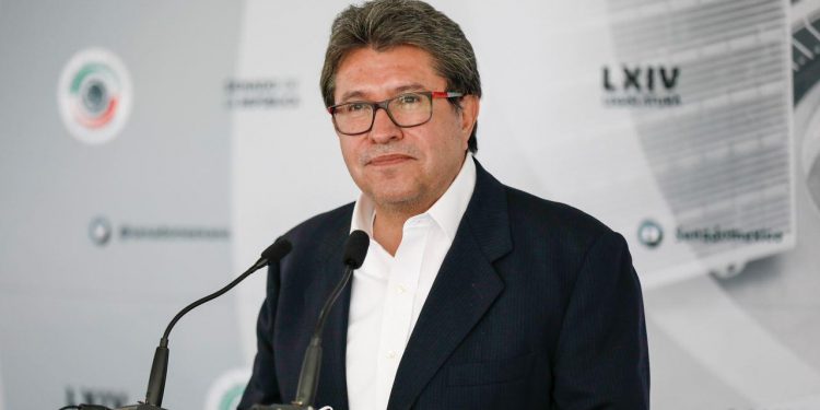 Busca Ricardo Monreal garantizar derechos humanos y libertades de los adultos mayores