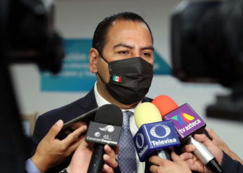 Eduardo Ramírez pide desalojar plantón sobre cannabis