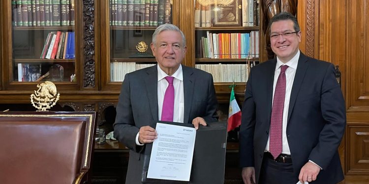 Gobernador de Tlaxcala se suma al Acuerdo Nacional por la Democracia