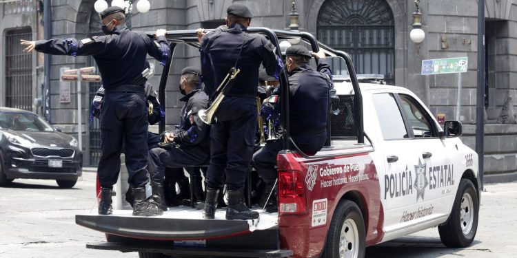 No existen vínculos del gobierno con la delincuencia, pero si hay indicios, procederemos, declara Miguel Barbosa