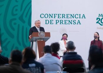 Playas del Caribe mexicano están limpias de sargazo y listas para la reactivación