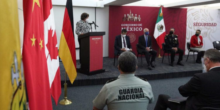 Promueve Educación que las y los alumnos cuenten con ambientes digitales seguros