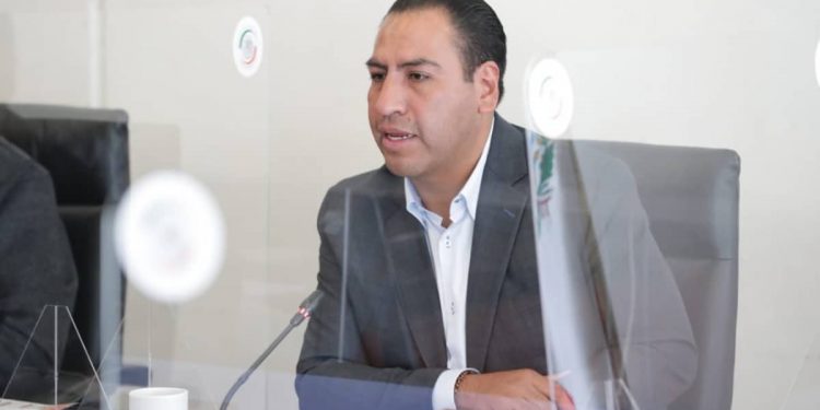 Respaldo absoluto del Senado a movimientos de mujeres que luchan por un cambio: Eduardo Ramírez