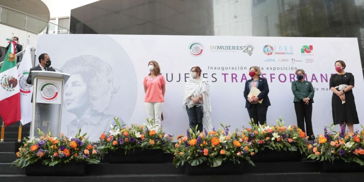 Rumbo al Foro Generación Igualdad, presentan la exposición fotográfica: “Mujeres transformando”