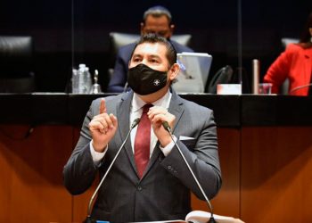 Alejandro Armenta pide repuestas concretas a Banxico sobre divisas y uso de moneda decomisada