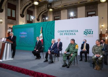 Anuncian vacunación a personas de 50 a 59 años