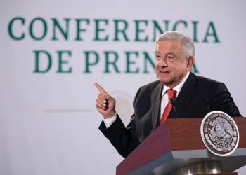 Disminuyen contagios de COVID-19