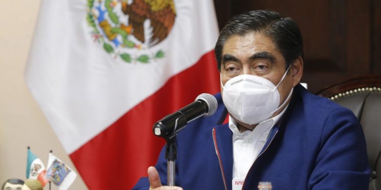 En Puebla está garantizada la aplicación de la vacuna, no habrá abusos