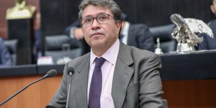 Llama Ricardo Monreal a superar diferencias con diálogo y evitar desencuentros