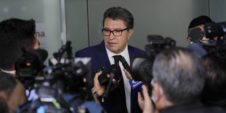 Ricardo Monreal llama a detener campaña contra el Presidente de la Suprema Corte de Justicia