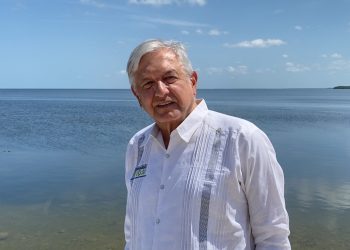 AMLO conmemora Día del Trabajo