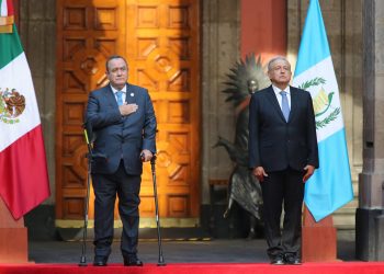 AMLO recibe visita oficial del presidente de la República de Guatemala