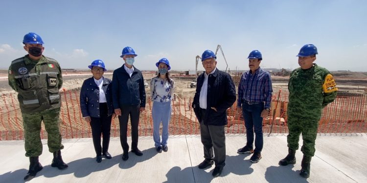 AMLO supervisa construcción del Aeropuerto Internacional General Felipe Ángeles