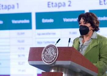 Anuncian cuarta etapa de vacunación a personal educativo