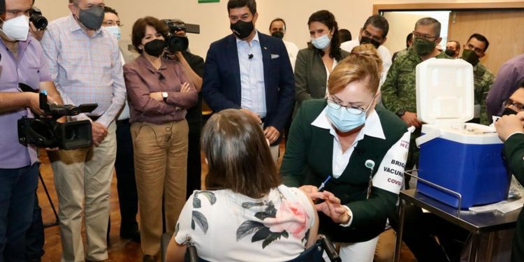 Avanza Plan Nacional de Vacunación contra COVID-19