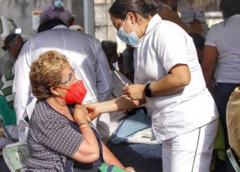 En tres días de vacunación, completaron esquema 116 mil 820 habitantes de Puebla capital