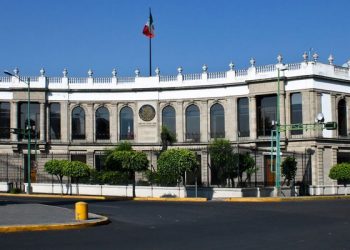 Secretaría de Gobernación exhorta a comunidad artística a respetar el artículo 38 de la Ley sobre el Escudo, la Bandera y el Himno Nacional