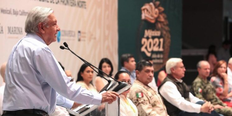 AMLO afirma que habrá crecimiento económico con empleo y bienestar en frontera norte