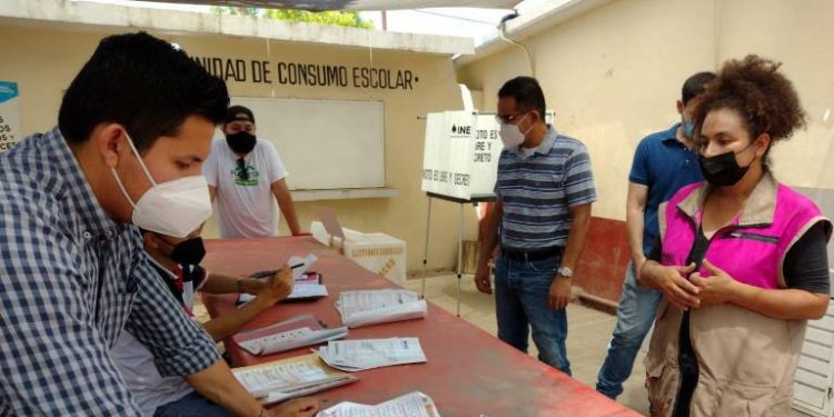 Día de descanso extra para funcionarios de casilla, proponen en la Permanente