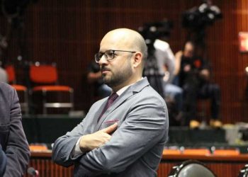 Gobernador de Querétaro abusa de su poder, denuncia diputado