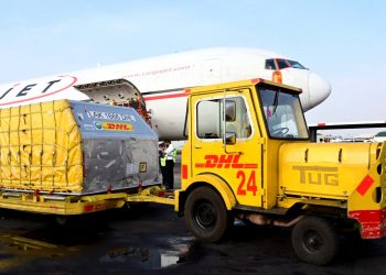 Llegan a México 585 mil vacunas Pfizer-BioNTech