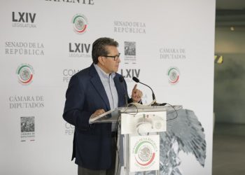 Una mujer del grupo mayoritario presidirá Mesa Directiva del Senado, precisa Ricardo Monreal