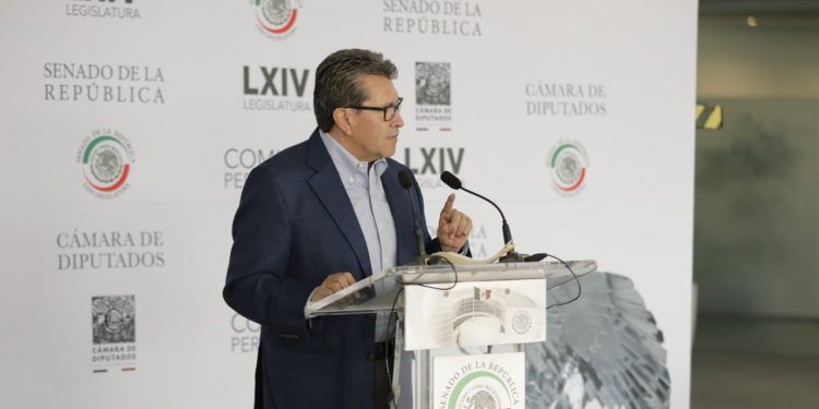 Una mujer del grupo mayoritario presidirá Mesa Directiva del Senado, precisa Ricardo Monreal