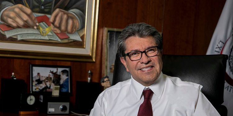 Apicultura, fundamental para seguridad alimentaria: Ricardo Monreal