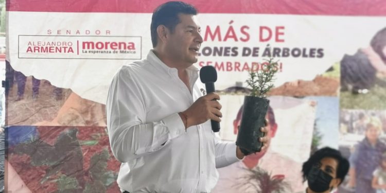 Comunidades originarias y ejidatarios son guardianes de la tierra: Alejandro Armenta
