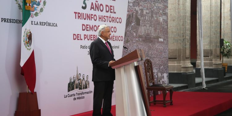 Cuarta Transformación tiene aprobación del pueblo de México, afirma presidente en tercer aniversario del triunfo democrático