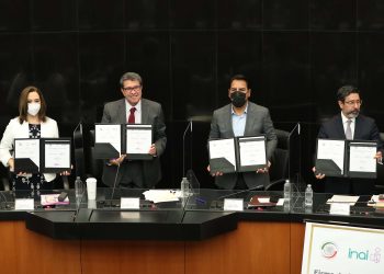 Firman convenio Senado, Canal del Congreso e INAI para coproducir serie televisiva